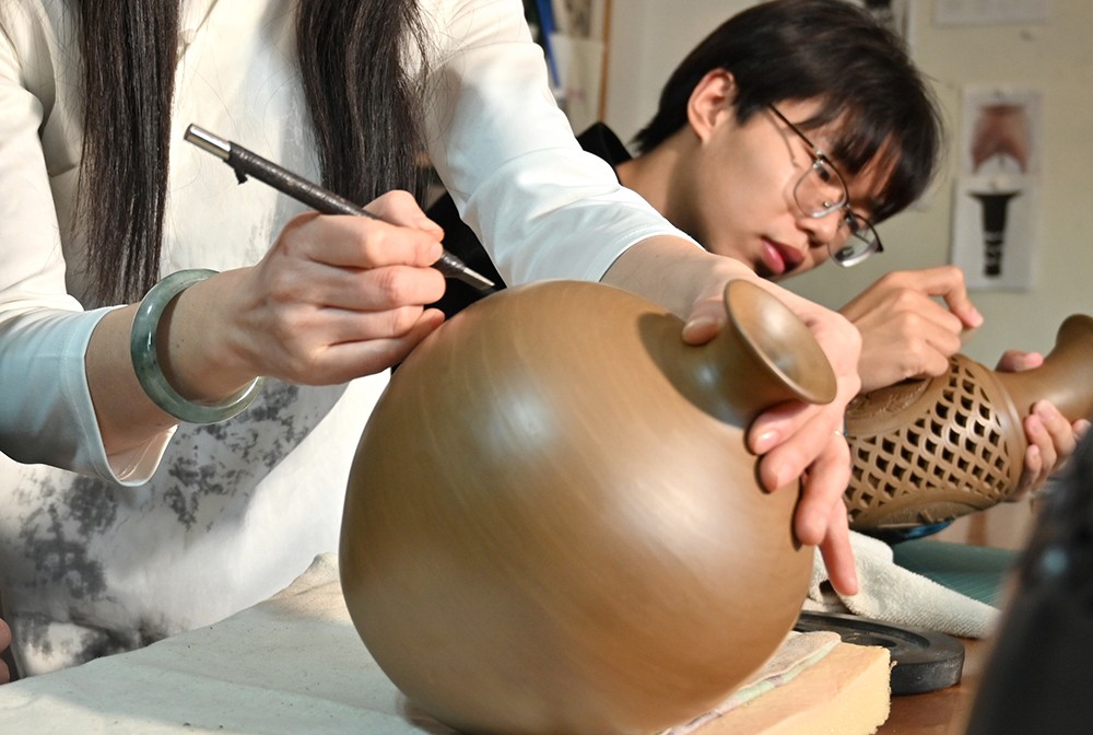 1704033108579006543.jpg 6d1db0f672846e6340e364fc9dc554a.jpg