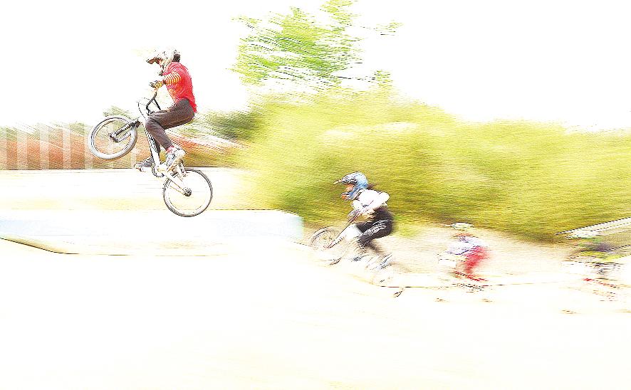 挑戰極限，體驗快樂