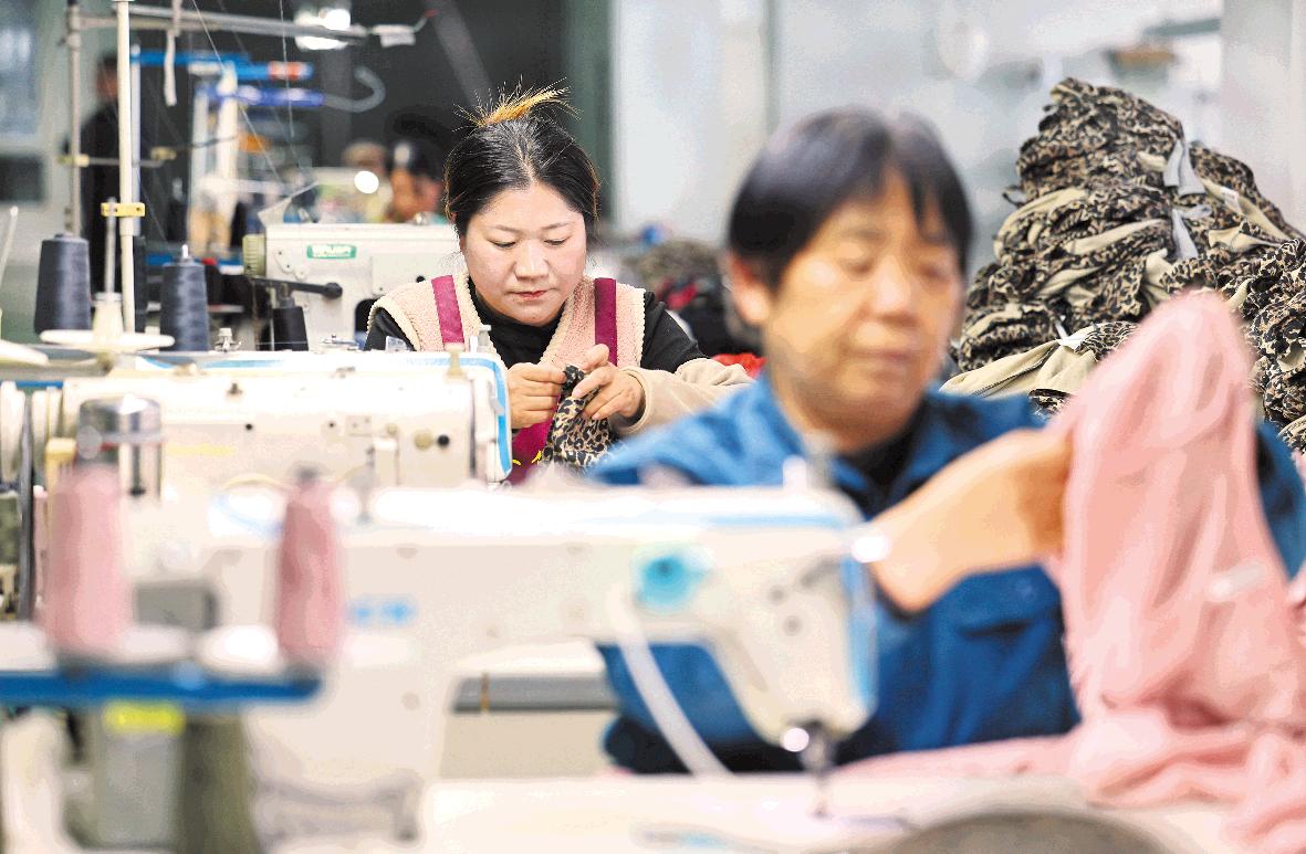 “家門口”就業(yè)拓寬群眾增收路